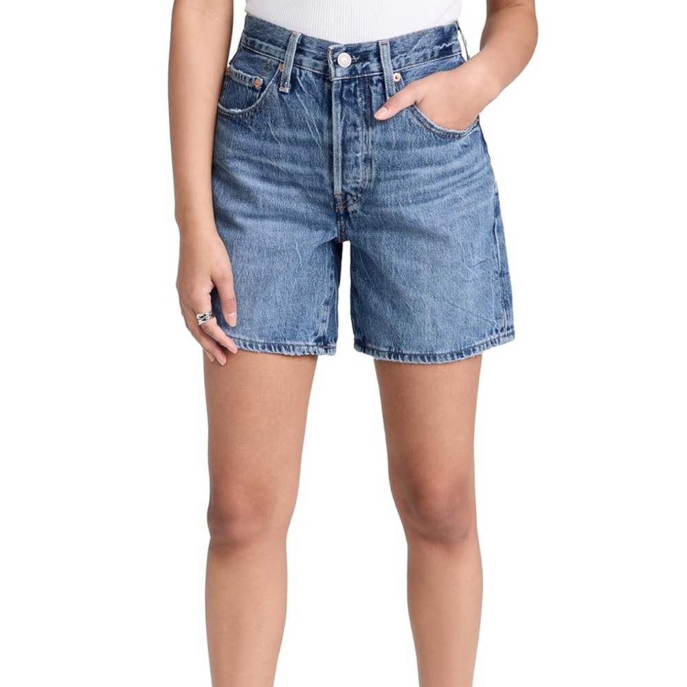 Levi’s Women’s 501 Mid Thigh Short